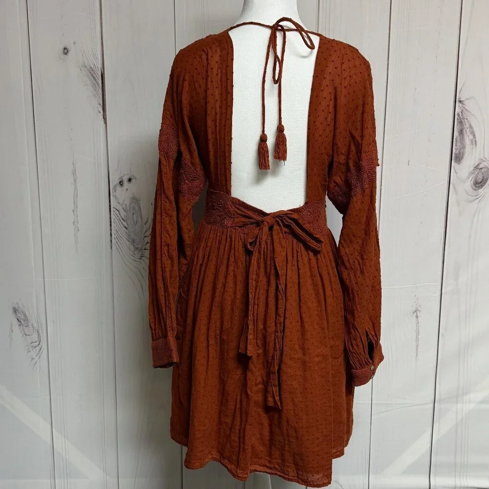 Free People Cinnamon Sugarpie‎ Plunge Mini Dress – Size Small, EUC